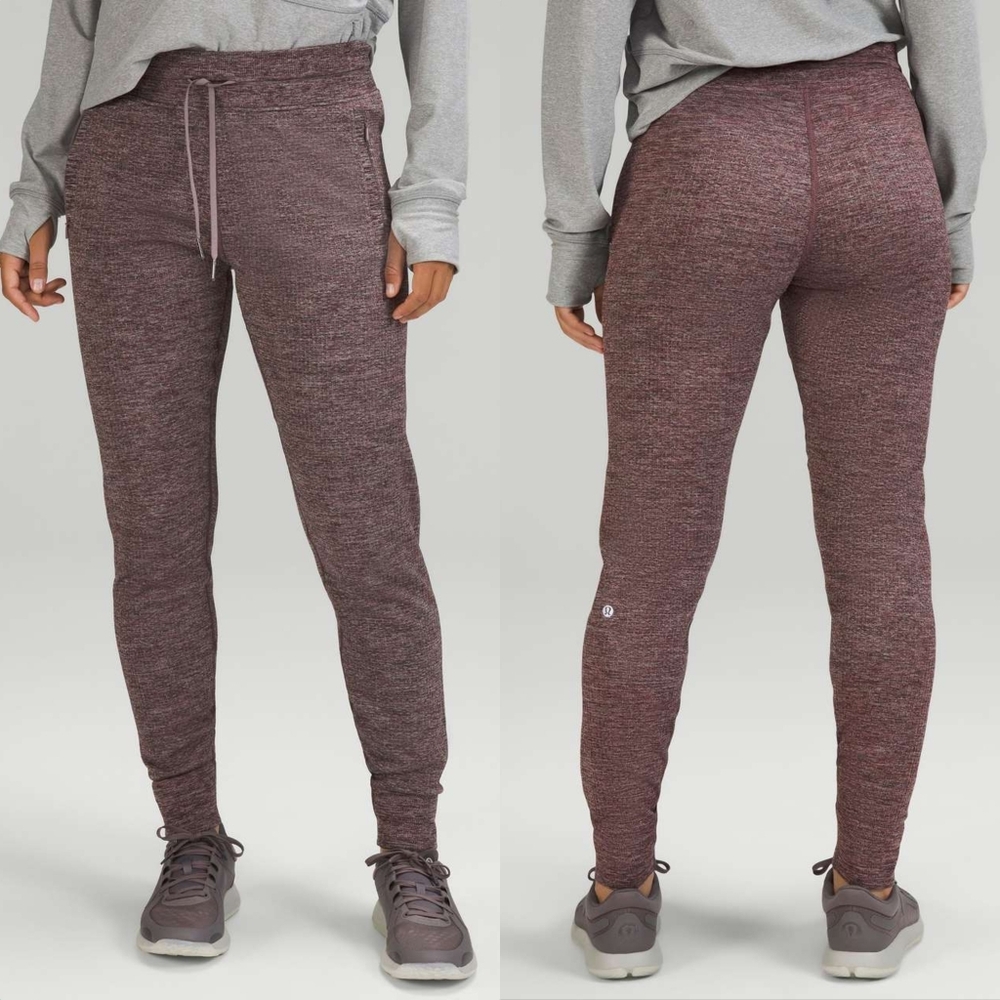 Lululemon Engineered Warmth High Rise Jogger in Chrome / Lunar Rock / Black